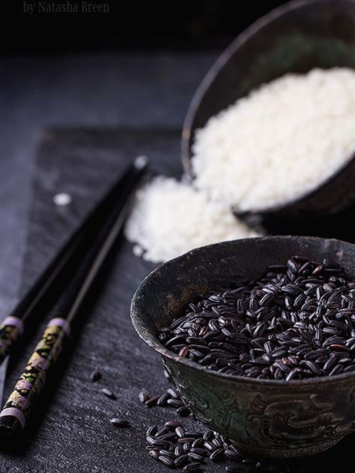 Black Rice vs. White Rice: What’s the Difference, and Which One Belongs on Your Plate?