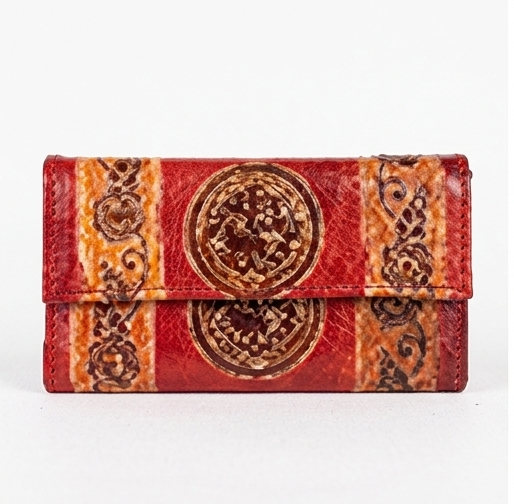 Handcrafted Elephant Motif Leather Clutch Wallet