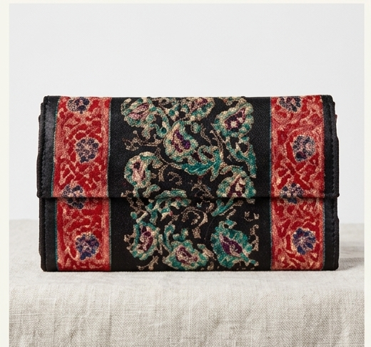 Handcrafted Kalamkari Art Leather Clutch Wallet