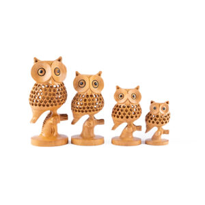 Carved Wooden Owl Statue (Set of 4)